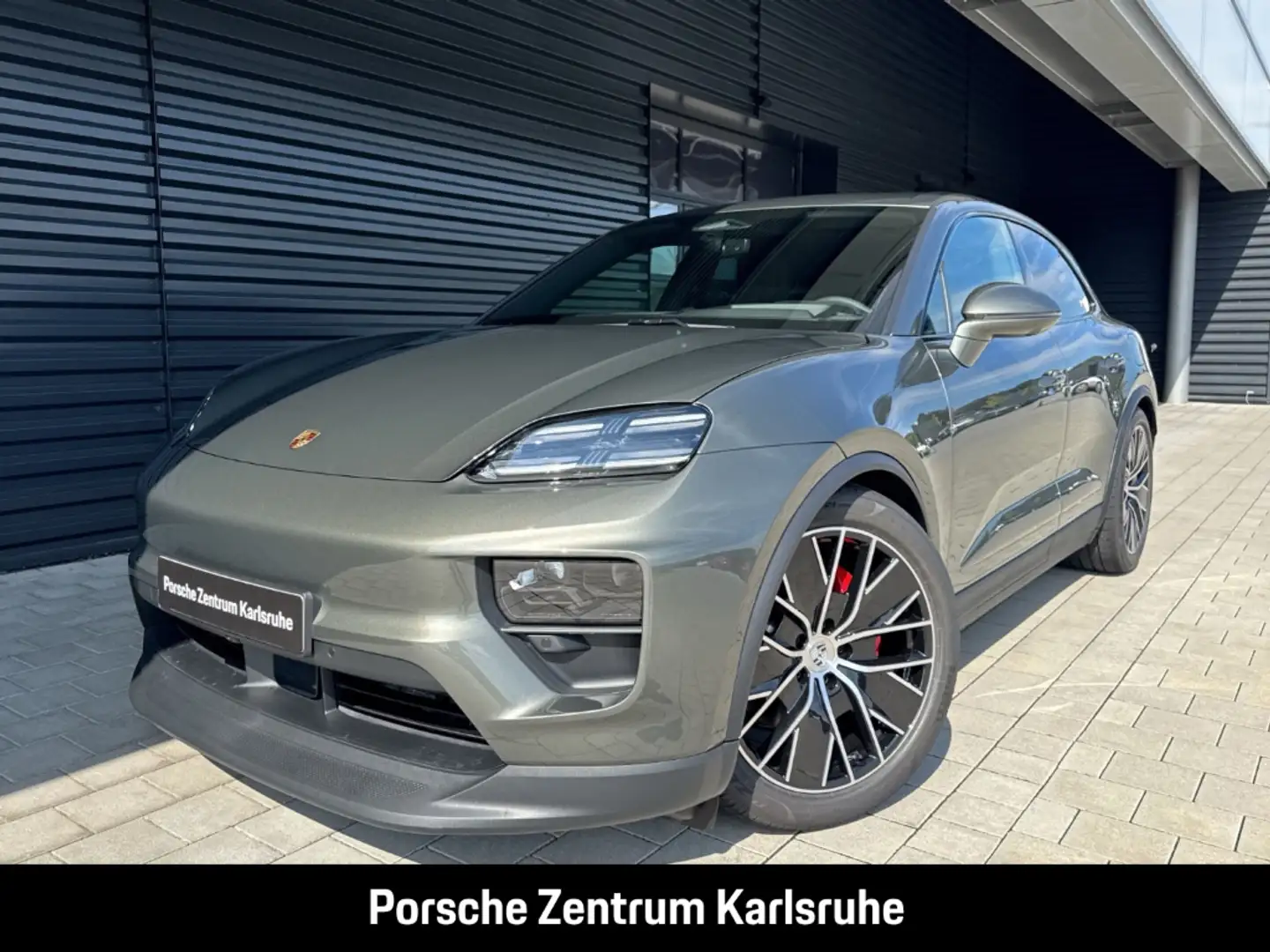 Porsche Macan 4S BOSE Surround-View Abstandstempomat LED Grün - 1