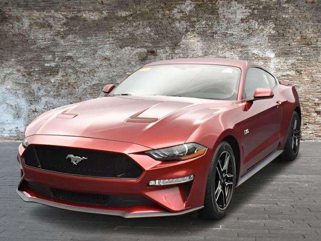 Ford Mustang GT  5.0L V8 - foto 1