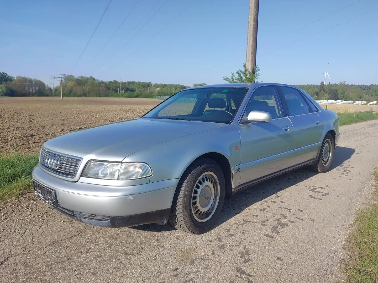 Audi A8 A8 2.8 TÜV neu Scheckheft 1. Hand Modrá - 1