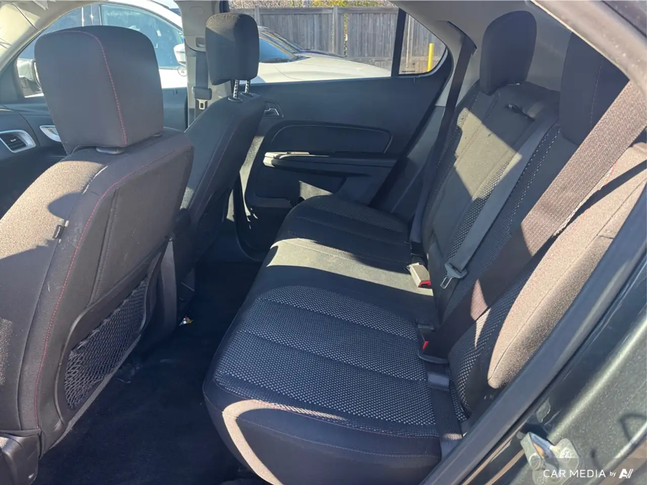 Chevrolet Equinox photo Chevrolet Equinox