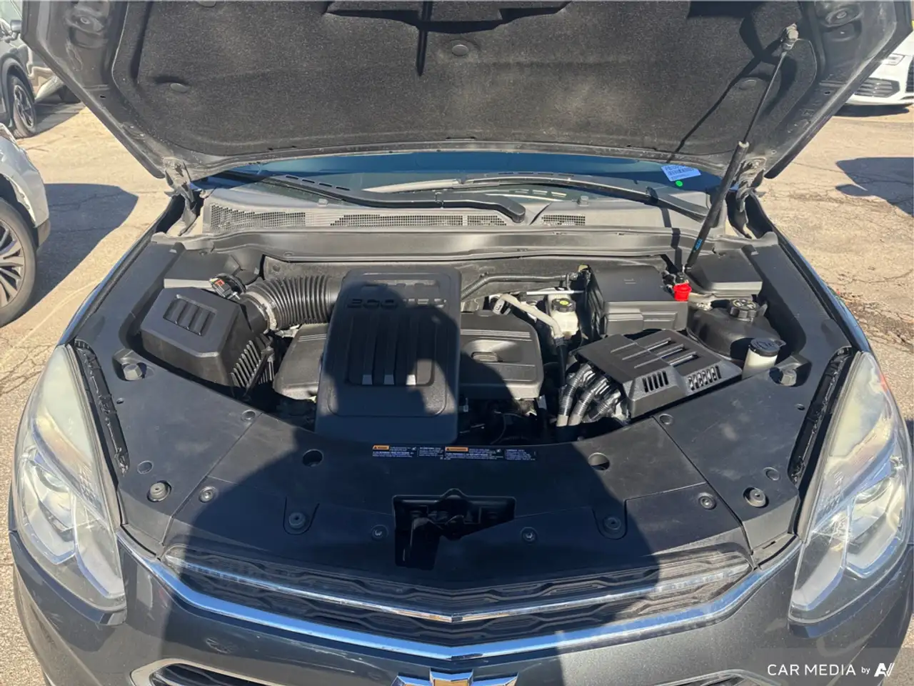 Chevrolet Equinox photo Chevrolet Equinox