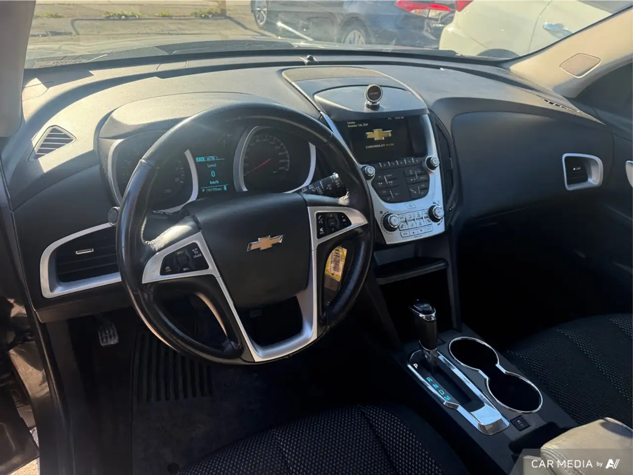 Chevrolet Equinox photo Chevrolet Equinox