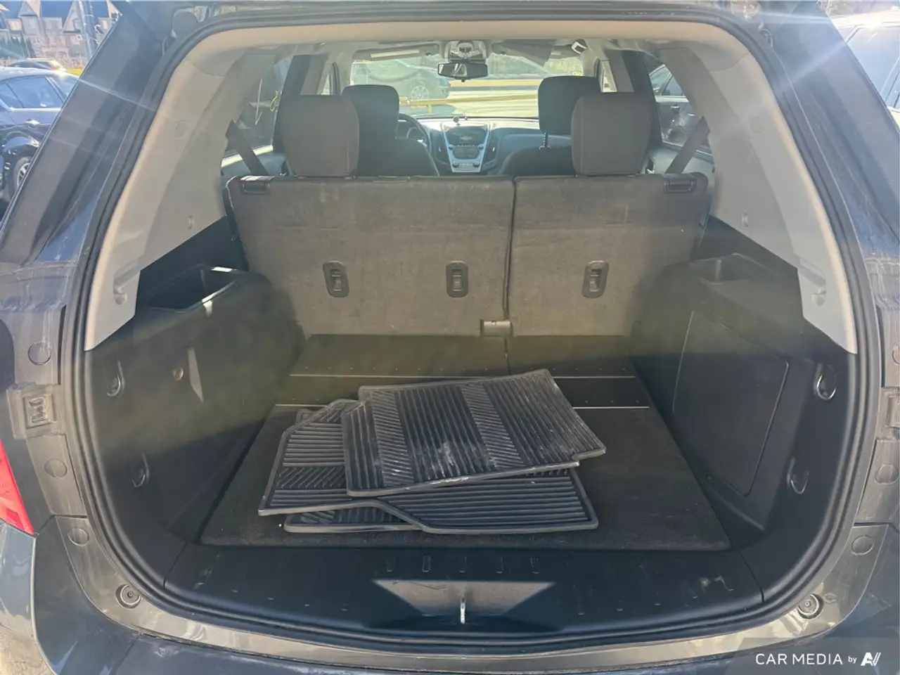 Chevrolet Equinox photo Chevrolet Equinox