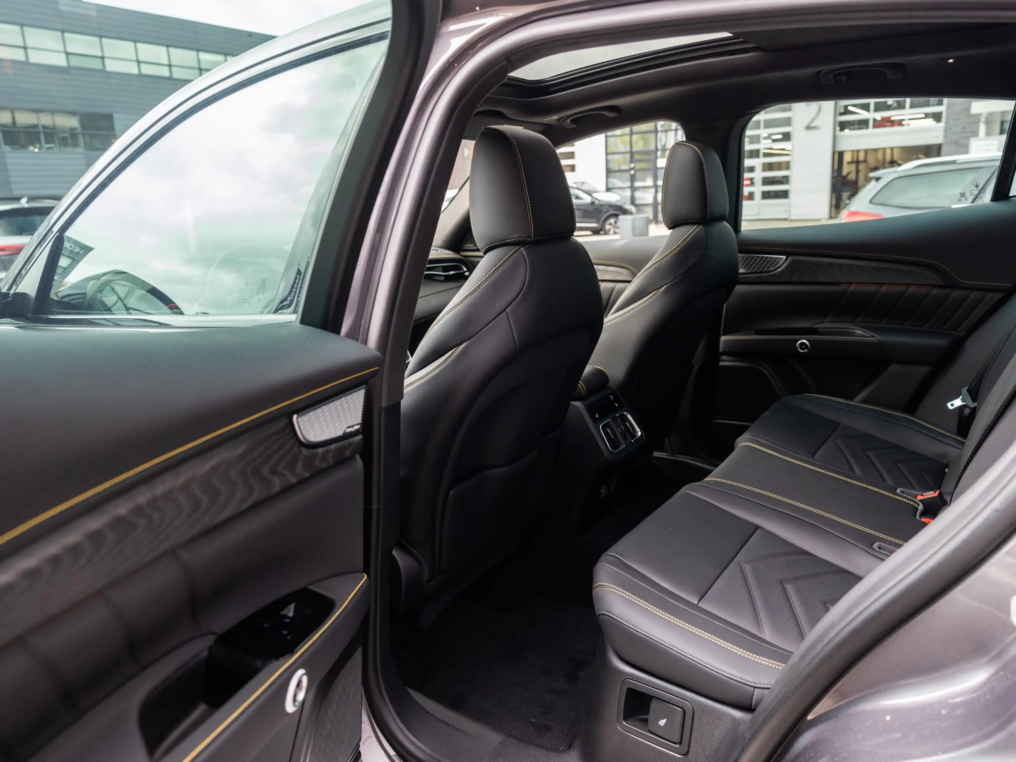 Maserati Grecale AWD Folgore 105kWh — photo 14