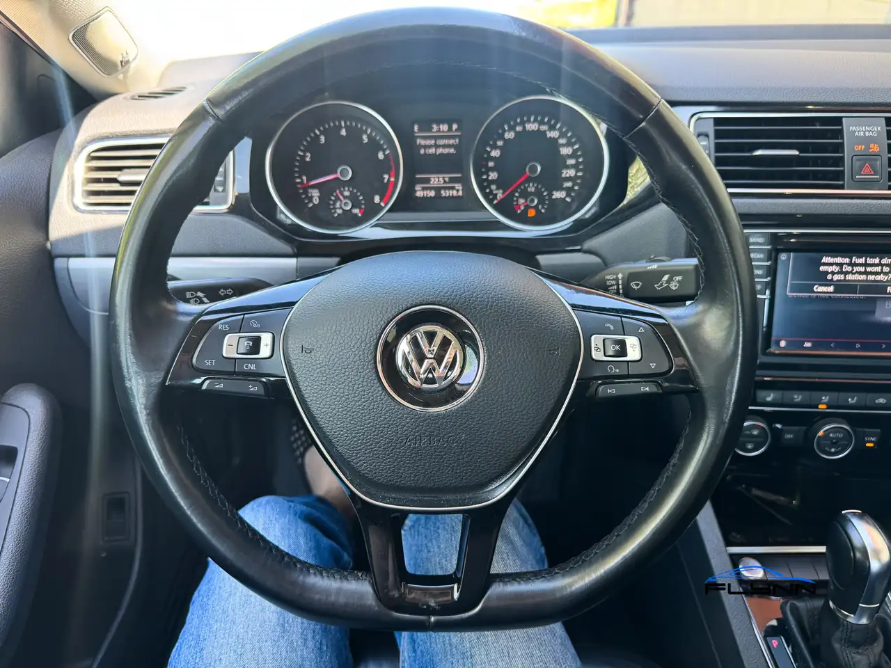 Volkswagen Jetta photo Volkswagen Jetta
