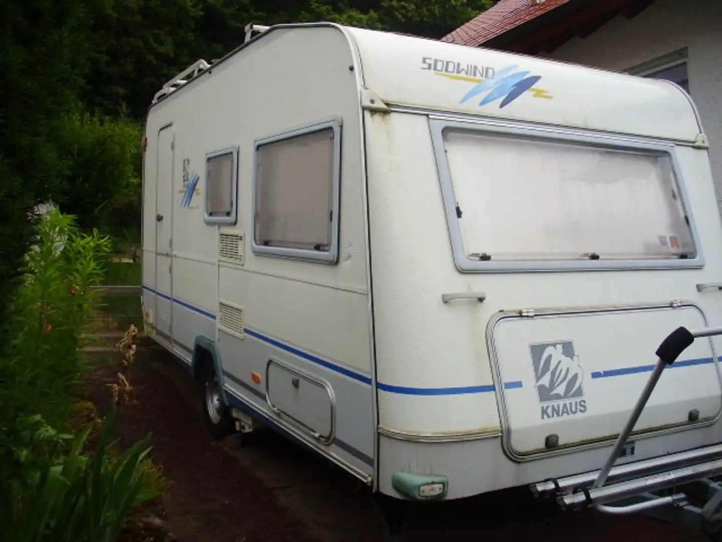 Caravans-Wohnm Knaus Südwind Weiß - 1