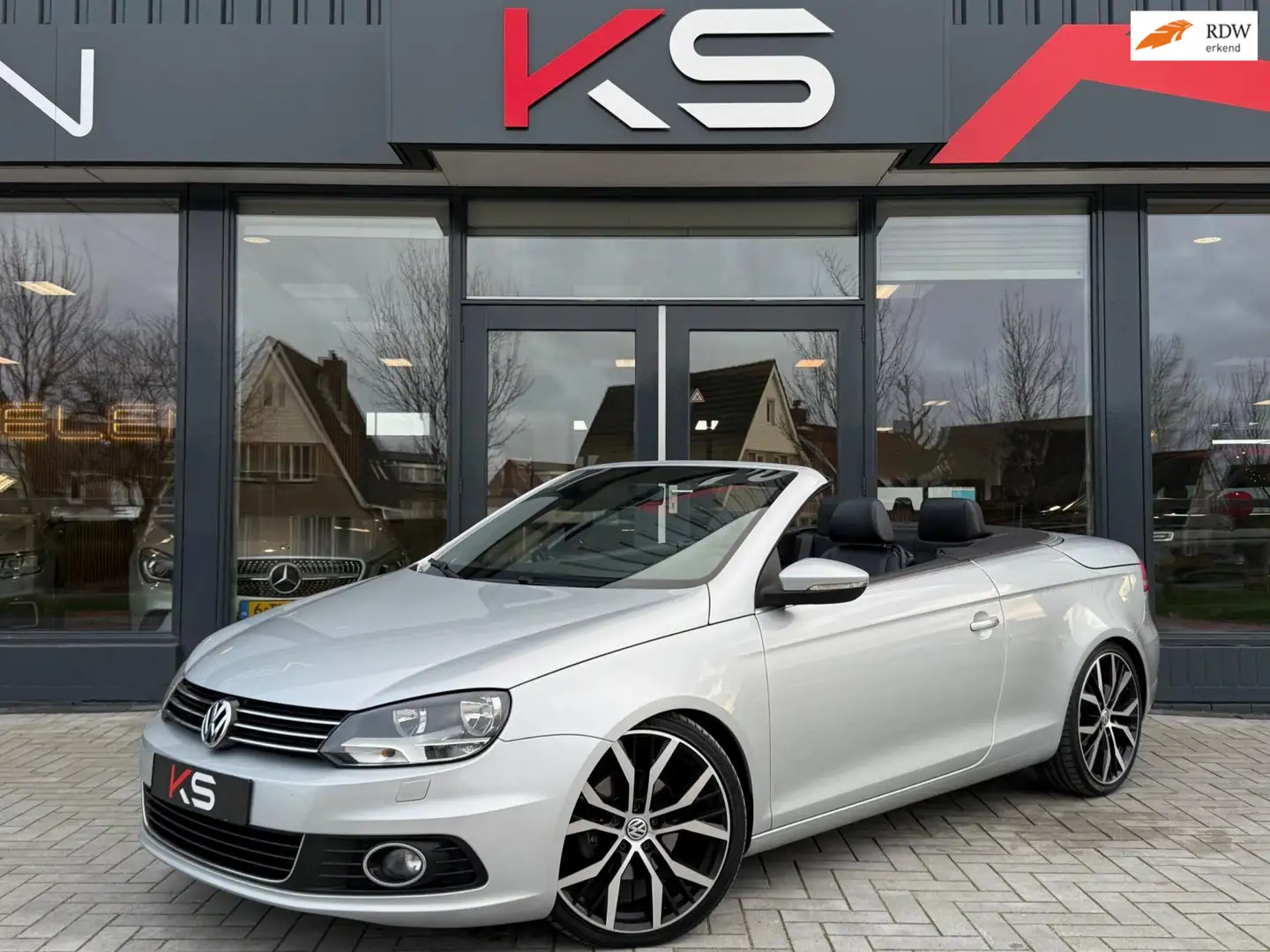 Volkswagen Eos 1.4 TSI Highline Leder Navi Pdc 88000km Argintiu - 1