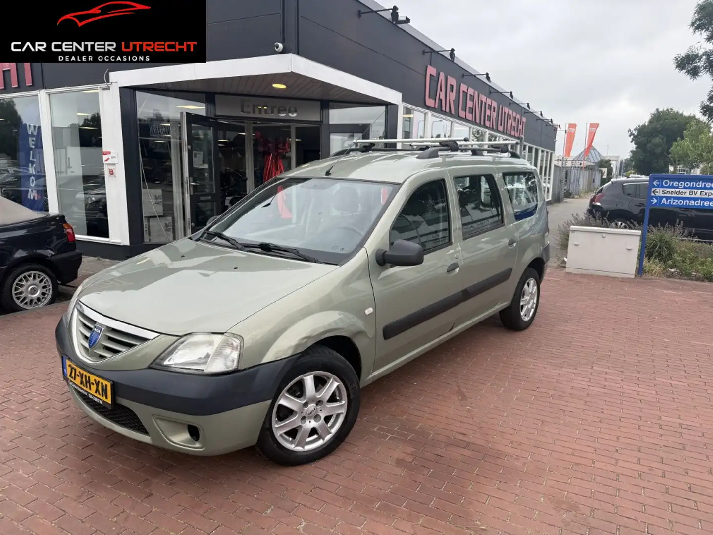 Dacia Logan MCV | airco | imperiaal | rui 1.6-16V Lauréate Bej - 1