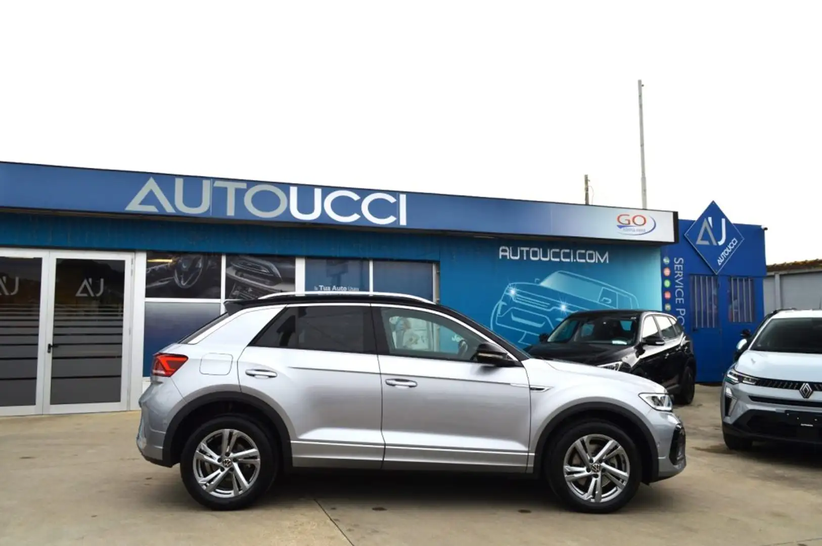 Volkswagen T-Roc 2.0 TDI SCR 150 CV DSG 4MOTION R-Line Silber - 2