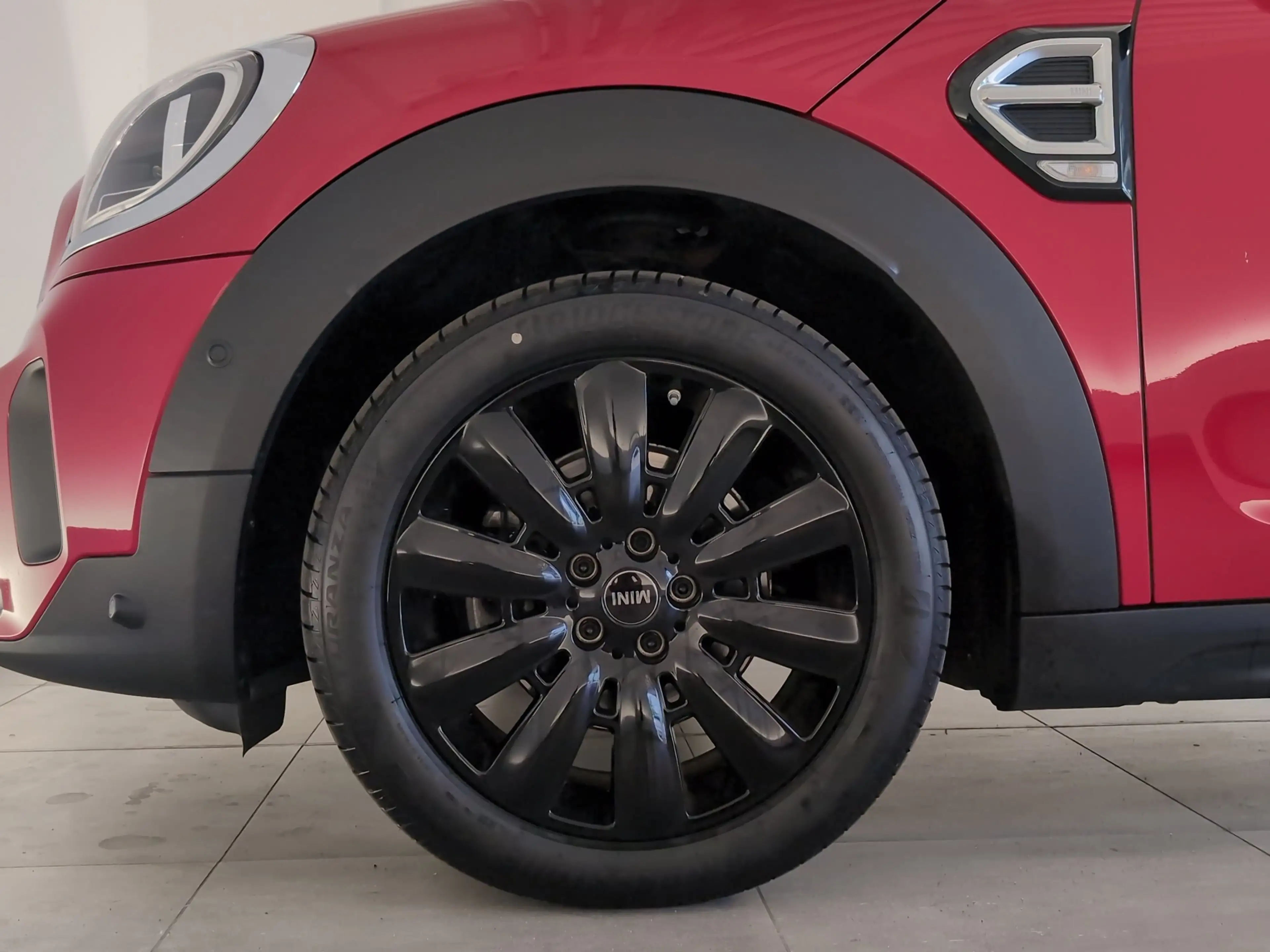 MINI Cooper D Countryman — photo 11