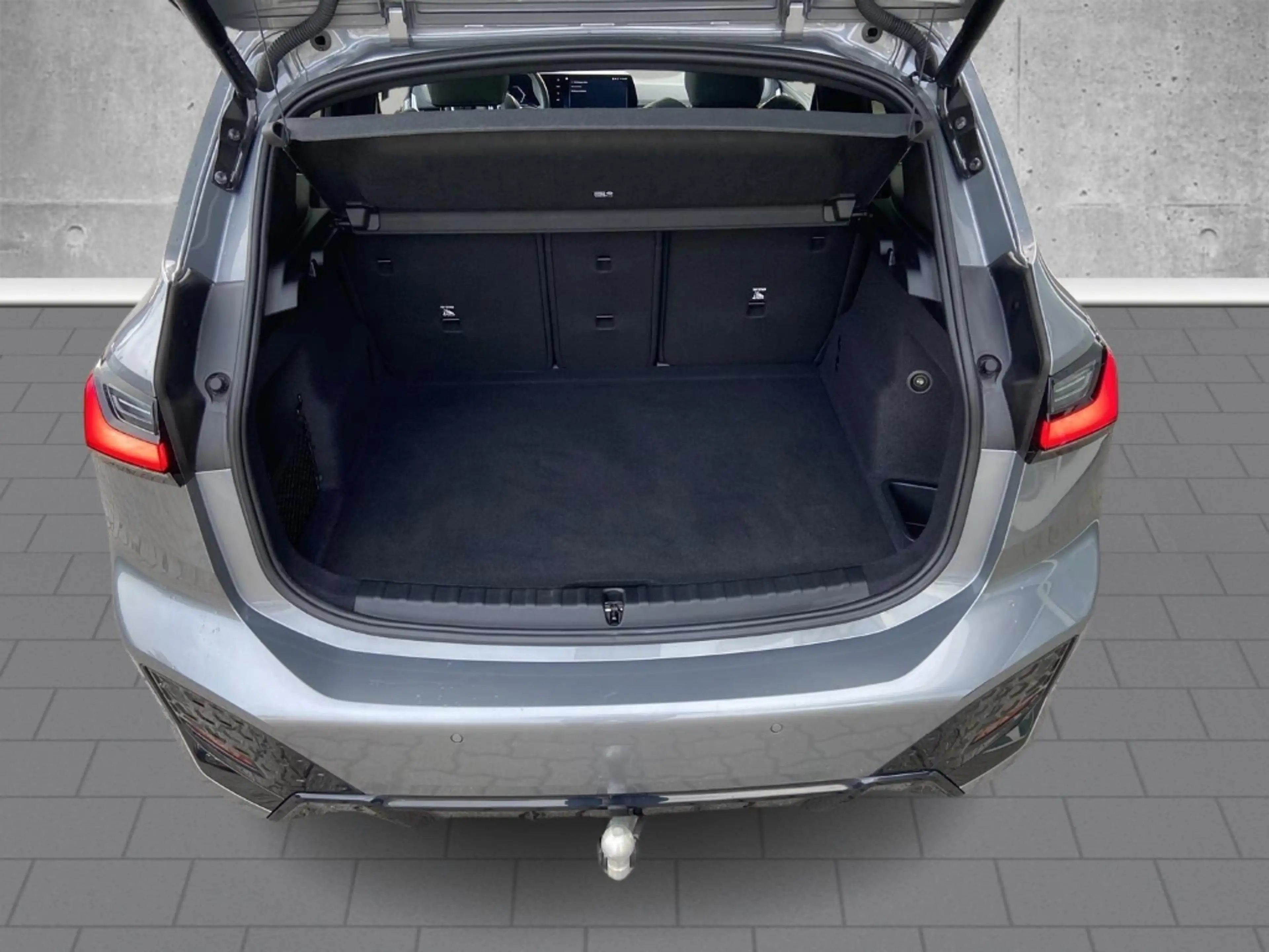 BMW 220 Active Tourer i Sportpaket AD AHK-klappbar El. Pan — photo 14