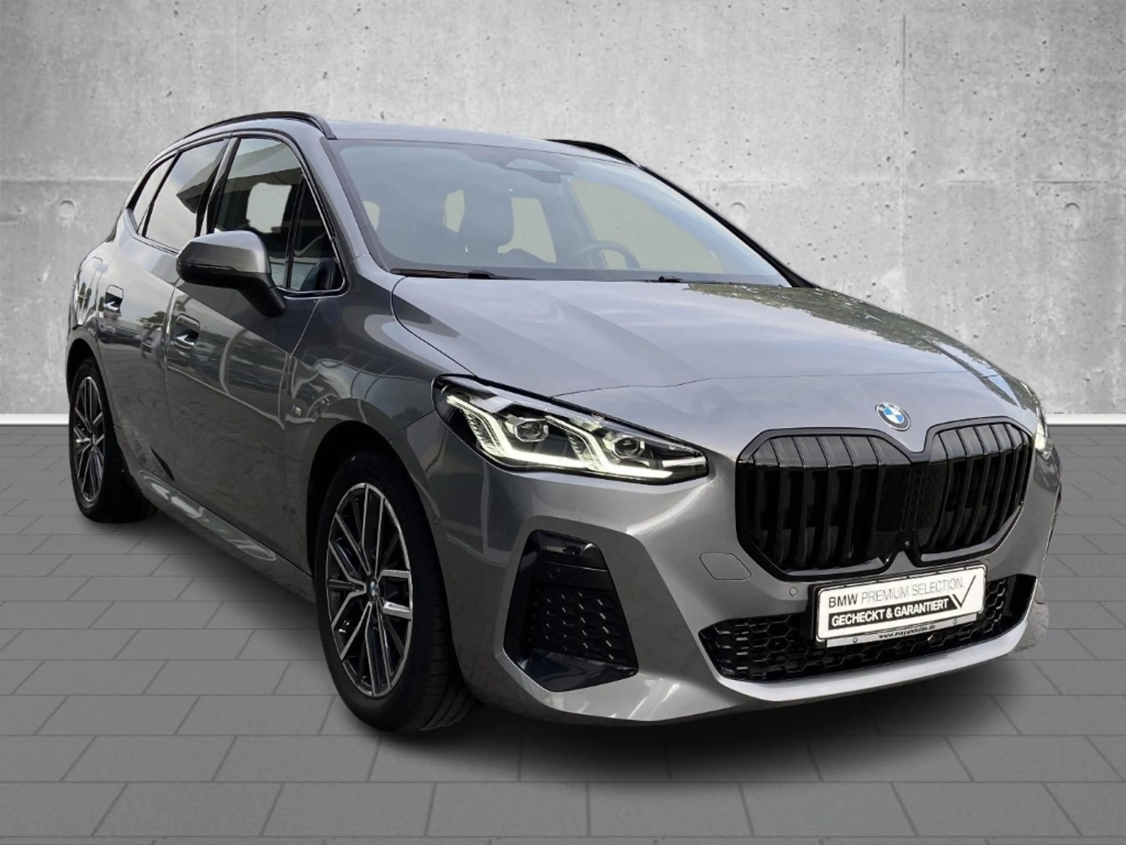 BMW 220 Active Tourer i Sportpaket AD AHK-klappbar El. Pan — photo 4
