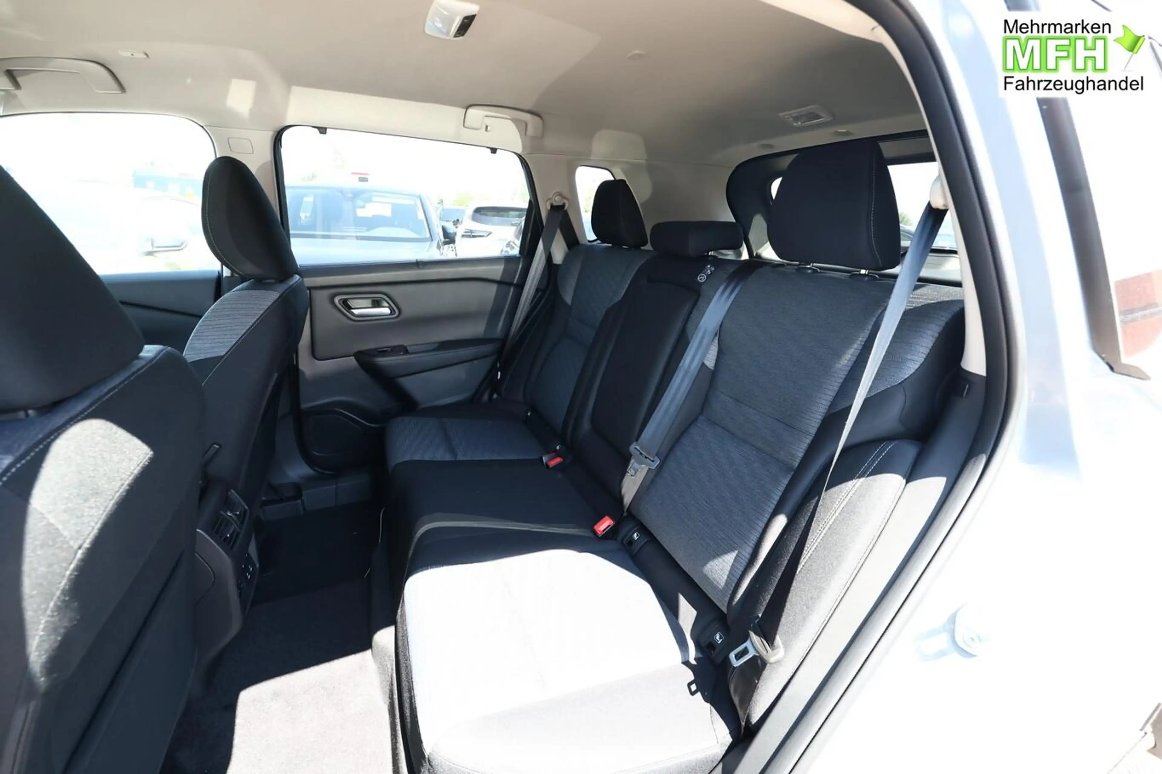 Nissan X-Trail N-Connecta E-4ORCE eHK Nav 4xSHZ PrivG 116 kW (... — photo 9