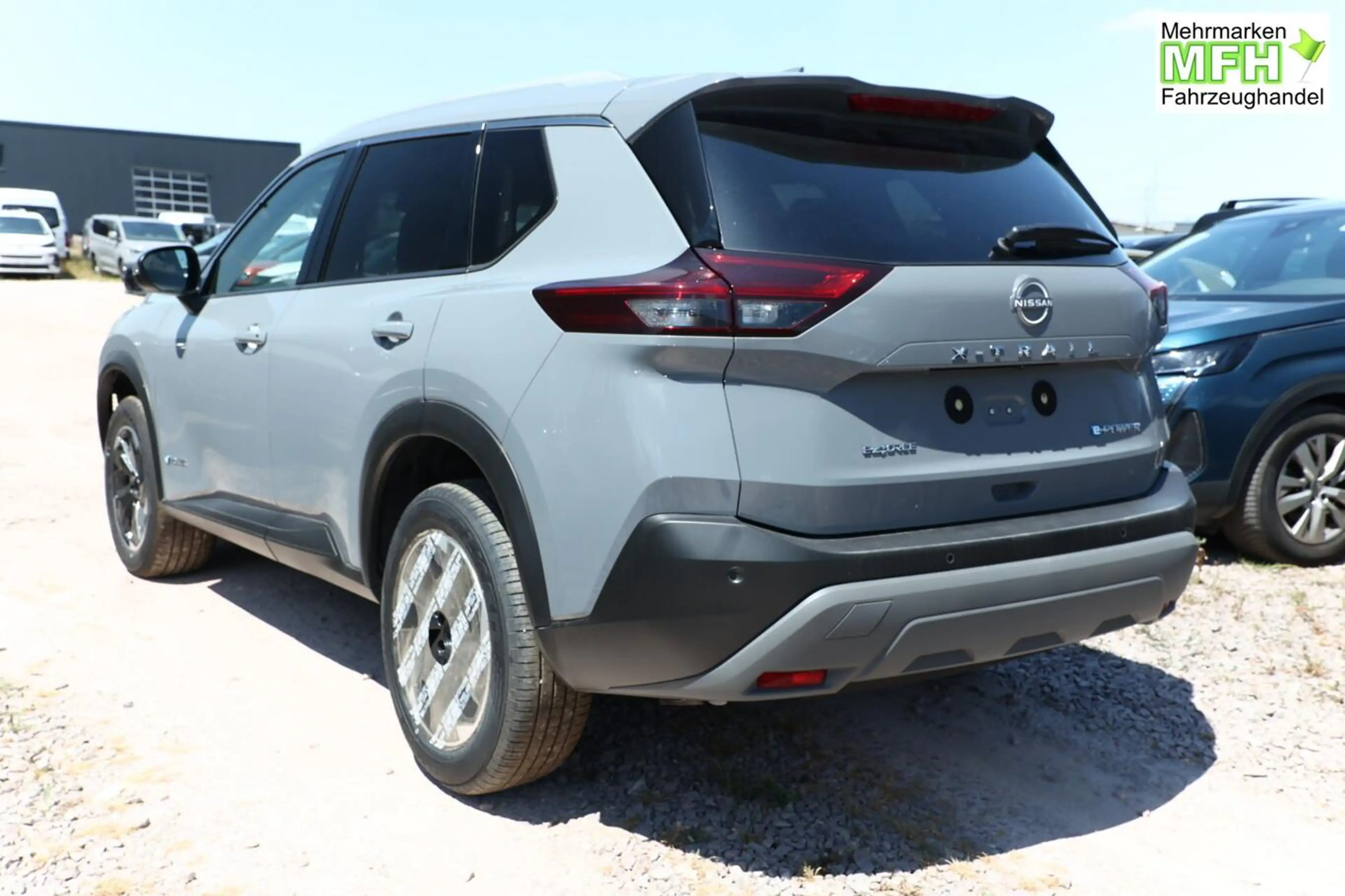 Nissan X-Trail N-Connecta E-4ORCE eHK Nav 4xSHZ PrivG 116 kW (... — photo 3