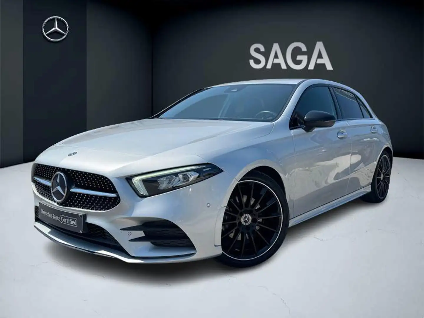 Mercedes-Benz A 180 d AMG Line Argent - 1