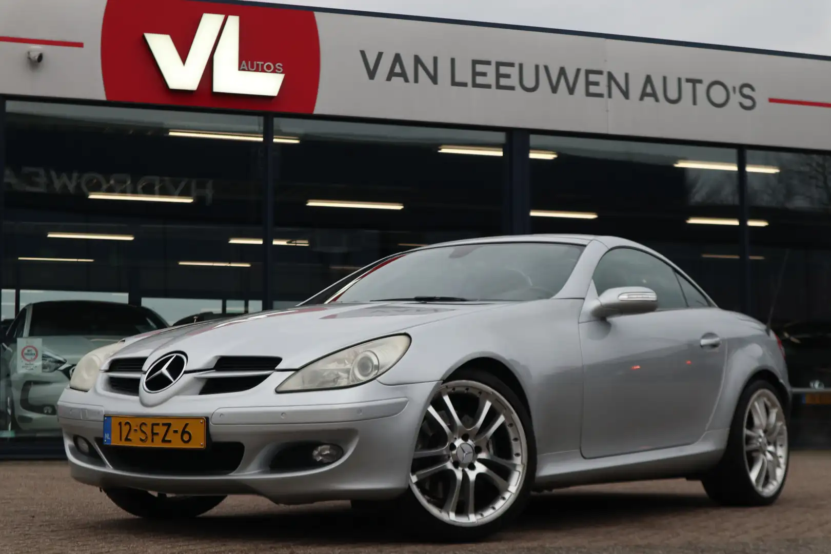 Mercedes-Benz SLK 350 | Leer | Stoel verwarming | APK 27-11-2025 | 270 P Argintiu - 1
