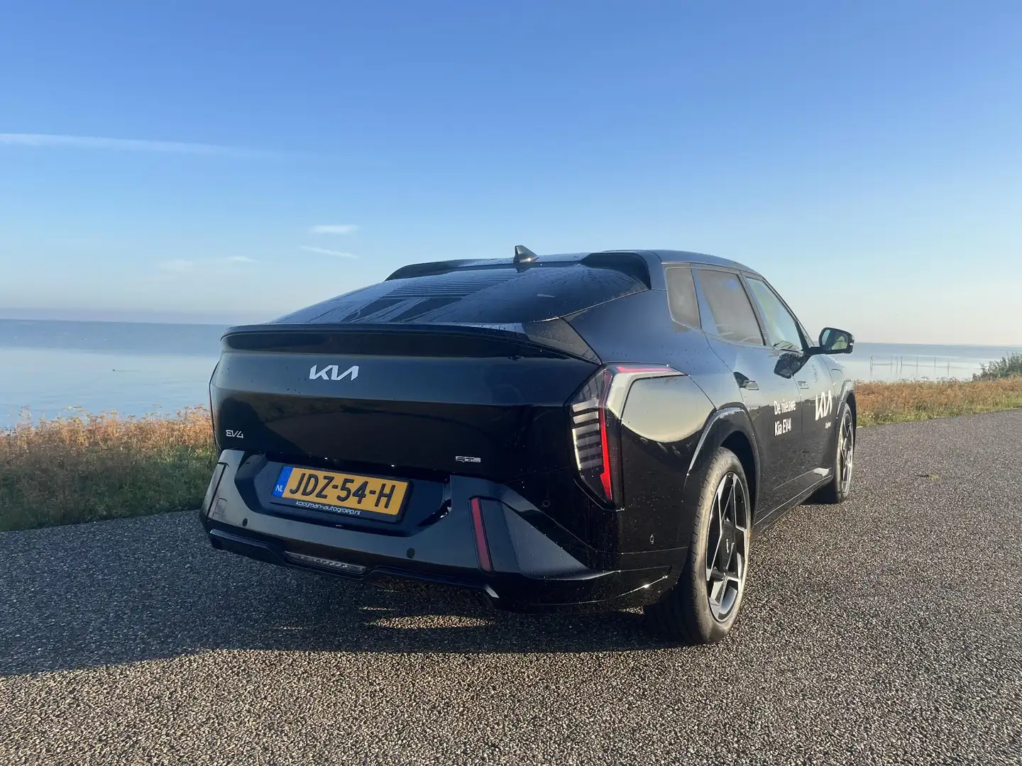Kia EV4 GT-PlusLine 81.4 kWh Nu in de showroom!! DEMO VOOR Noir - 2