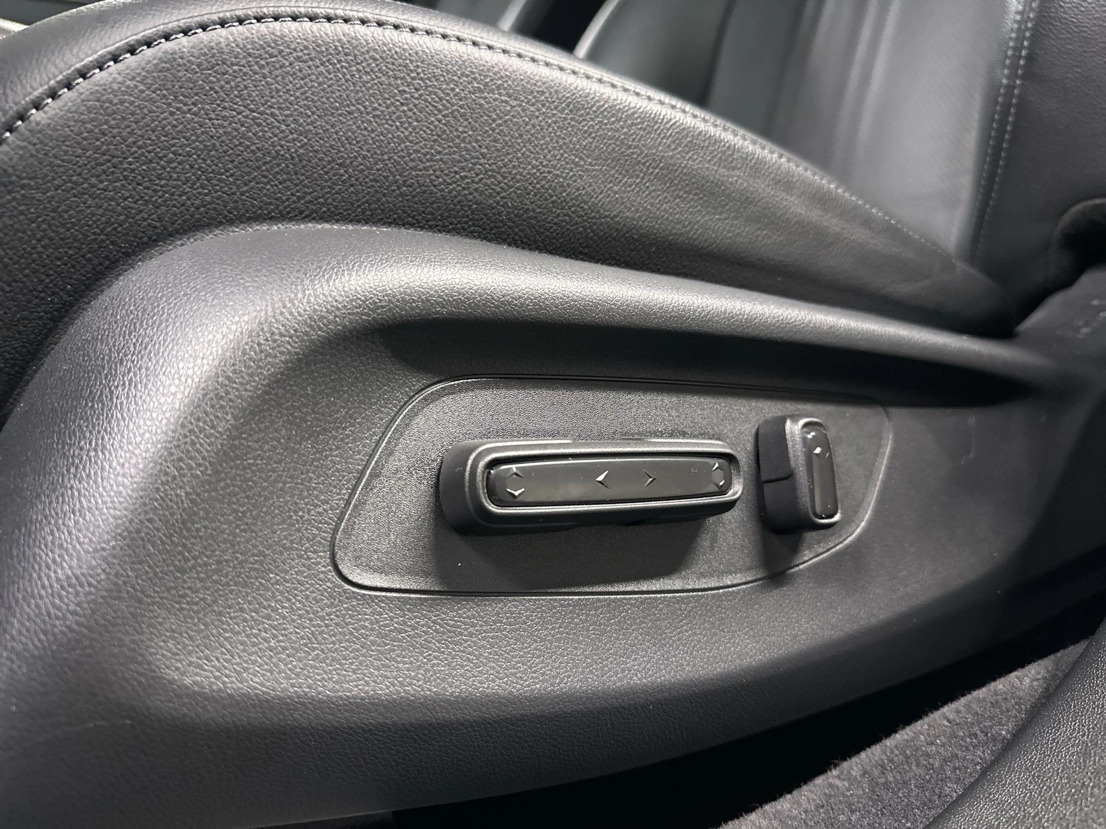 Honda ZR-V 2.0 e:HEV Advance Automaat | Pano | Leder — photo 49