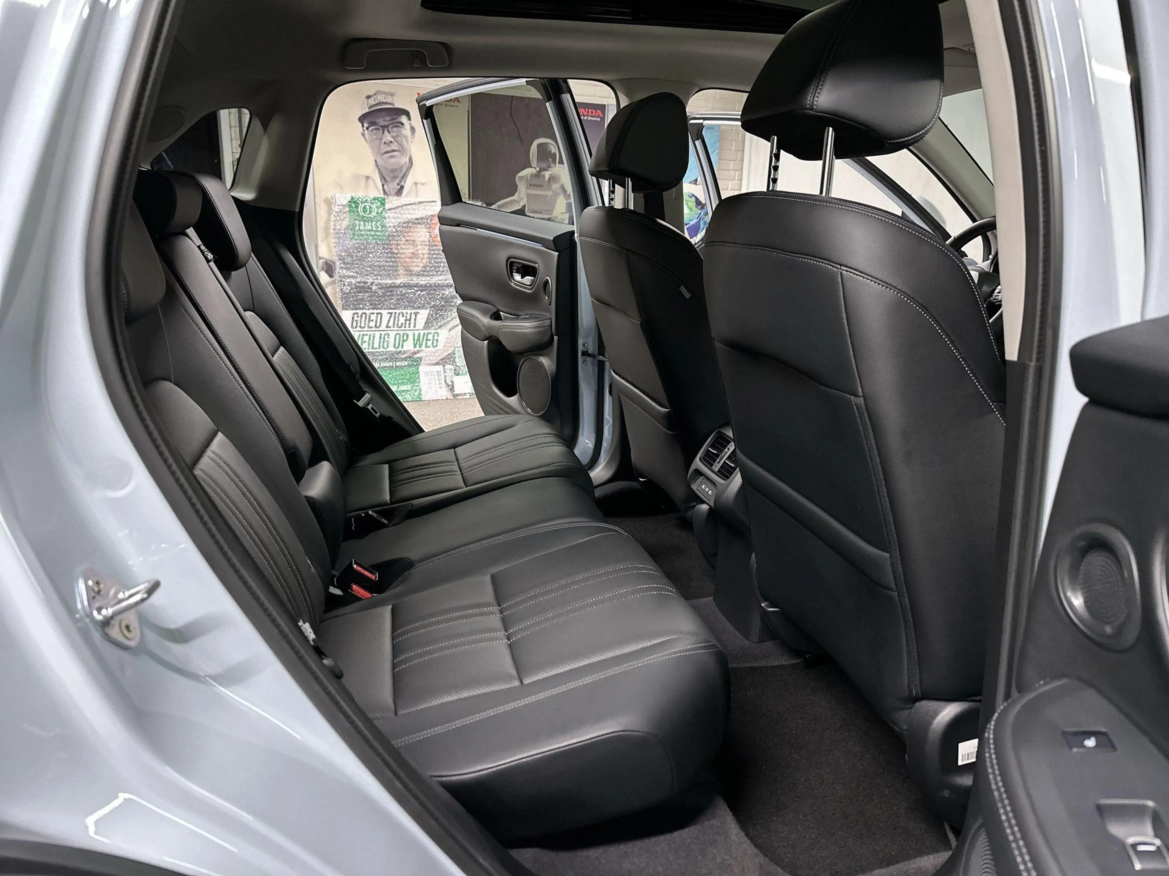 Honda ZR-V 2.0 e:HEV Advance Automaat | Pano | Leder — photo 13