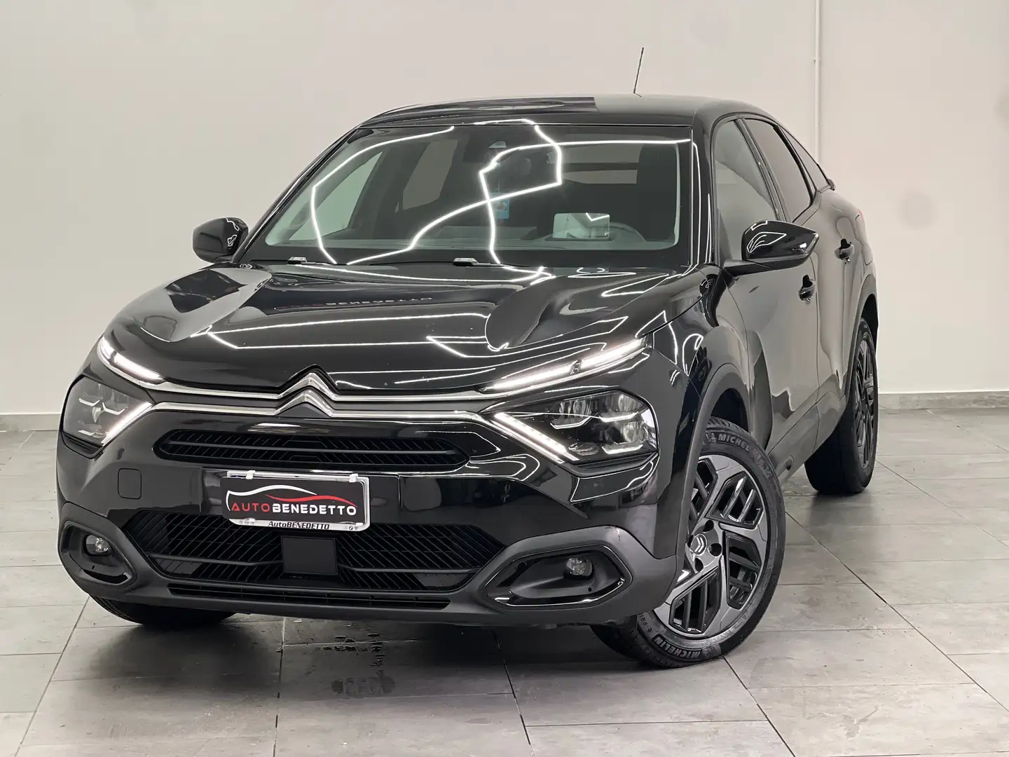 Citroen C4 C4 III 2021 1.5 bluehdi Feel Pack s Noir - 1