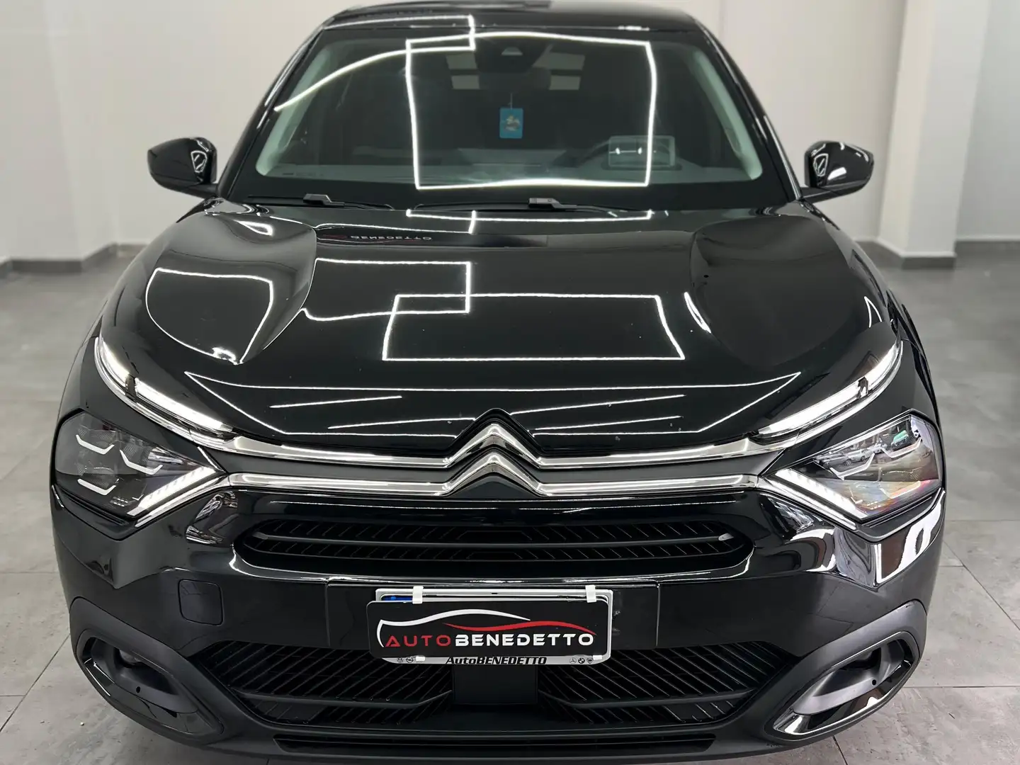 Citroen C4 C4 III 2021 1.5 bluehdi Feel Pack s Noir - 2