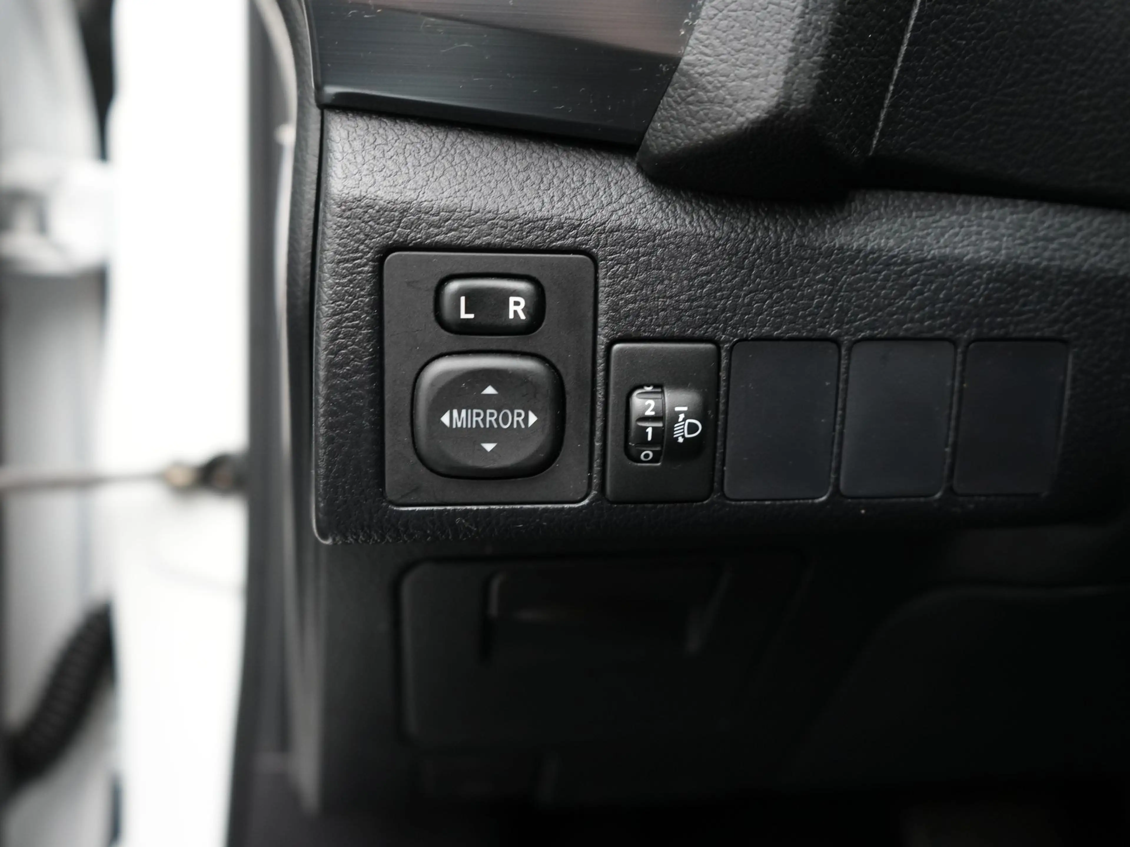 Toyota Auris Touring Sports 1.8 Hybrid Aspiration — photo 8
