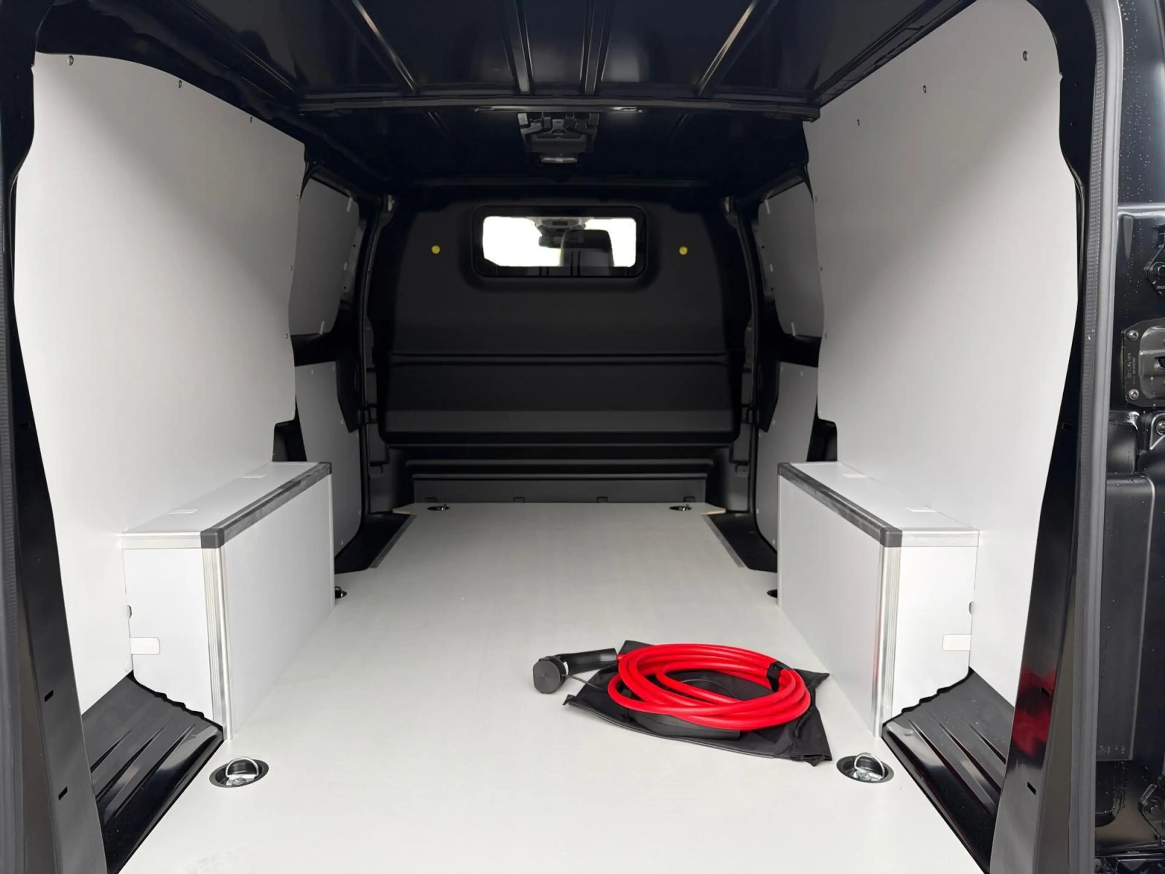Peugeot e-Expert EV L3 75kWh 136pk STX SPORT | Lederen bekleding ST — photo 12