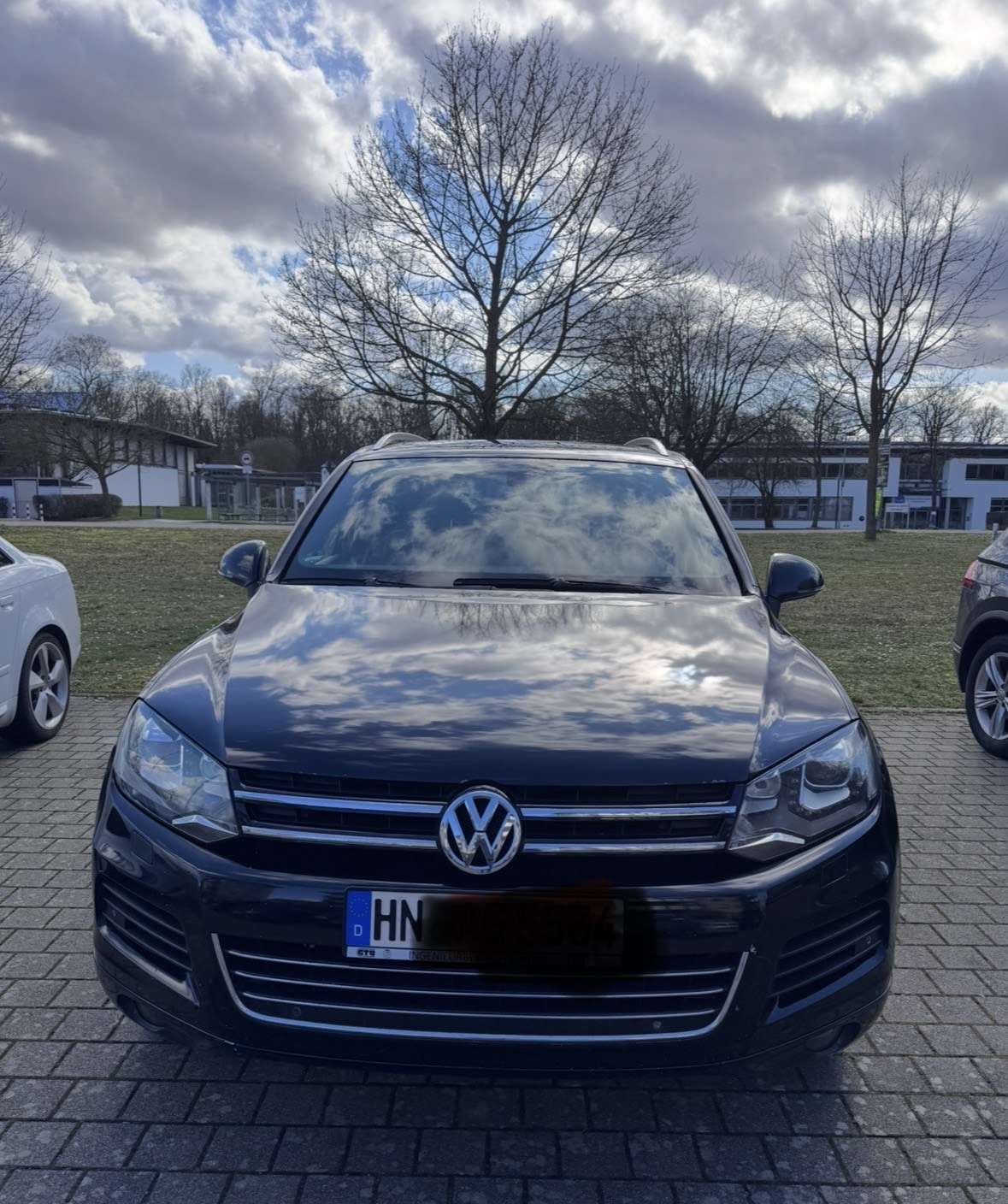 Second hand Volkswagen Touareg 3.0 TDI