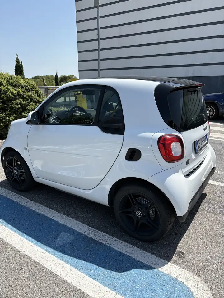 smart forTwo 2021