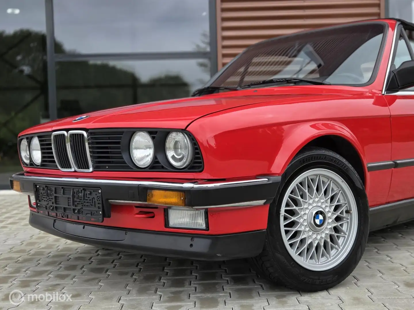 BMW 320 3-serie Cabrio 320i 6 cilinder e30 roestvrij origi Rood - 2