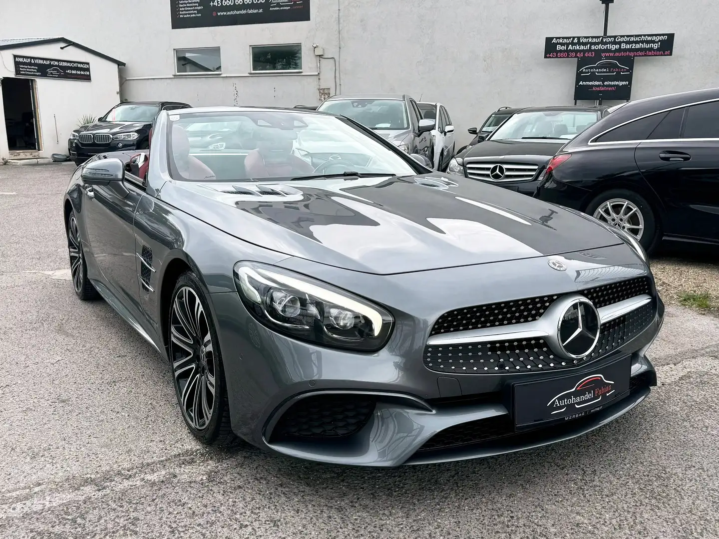 Mercedes-Benz SL 400 Autom. 367PS **AMG** Servicegepflegt ParkAssist Grau - 1