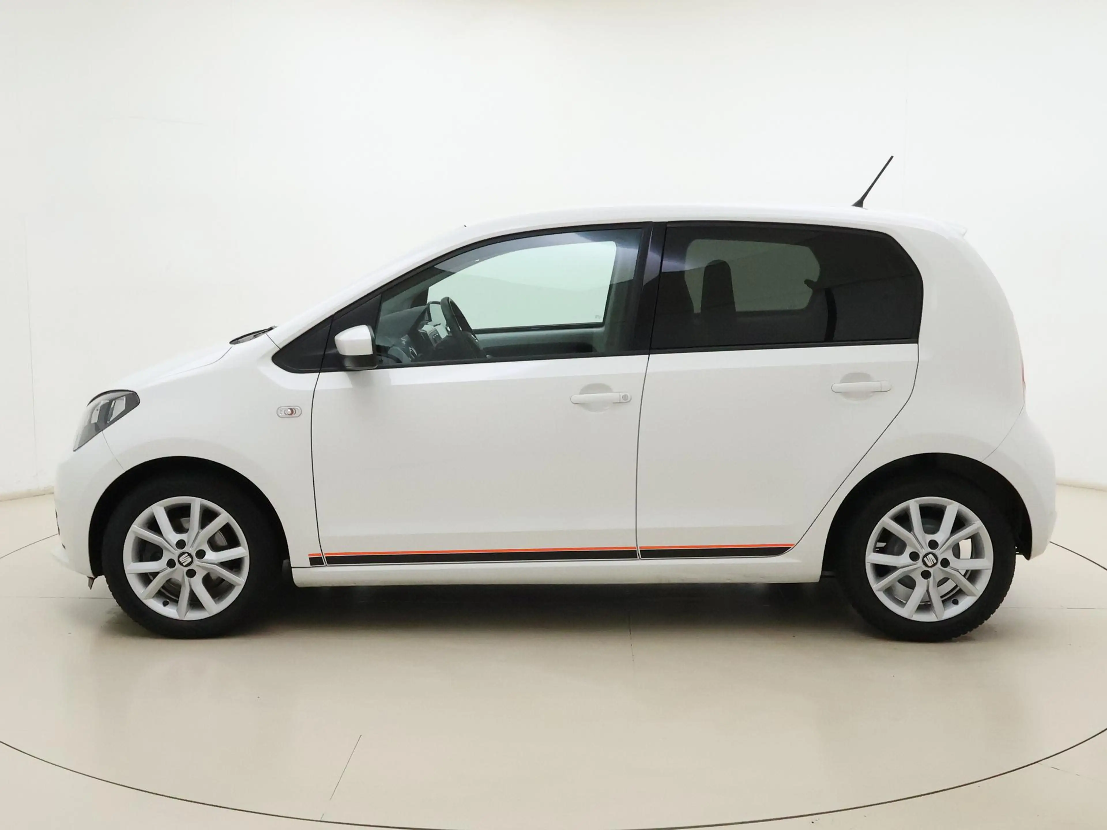 SEAT Mii 1.0 Sport WORDT VERWACHT — photo 2