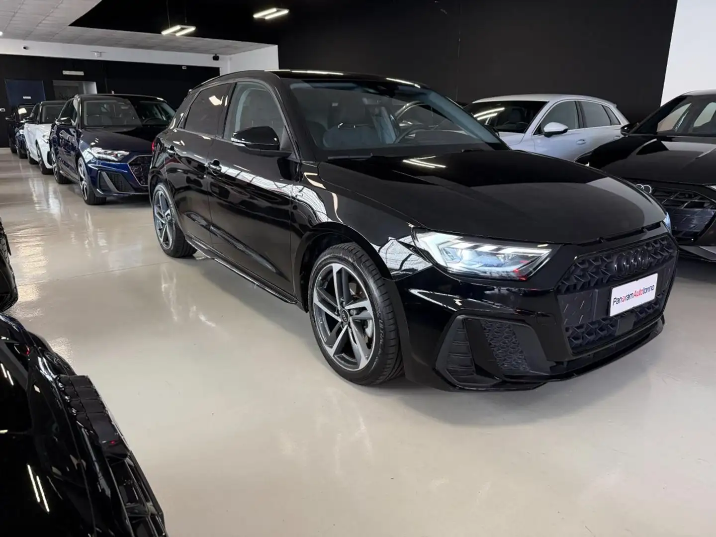 Audi A1 SPB 30 TFSI Identity Black S-line Noir - 1