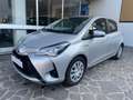 Toyota Yaris 5p 1.5h Cool UNICO PROPRIETARIO OK NEOPATENTATI Silber - thumbnail 1