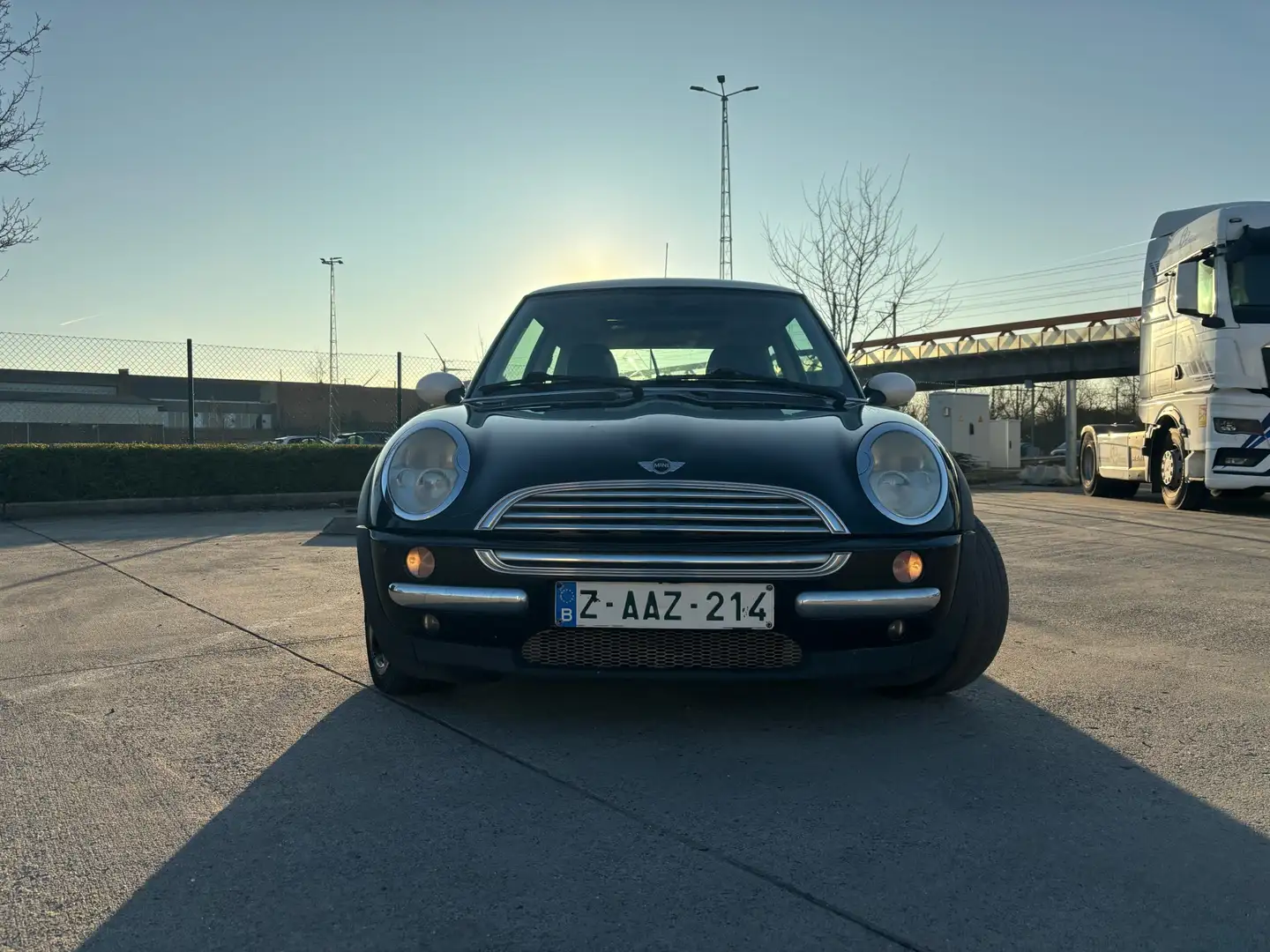 MINI Cooper 1.6i 16v Černá - 1
