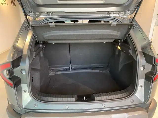 Dacia Duster view 9