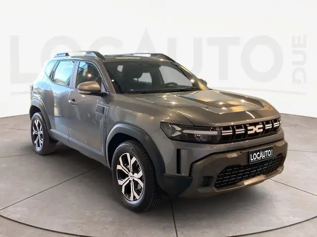Dacia Duster view 3