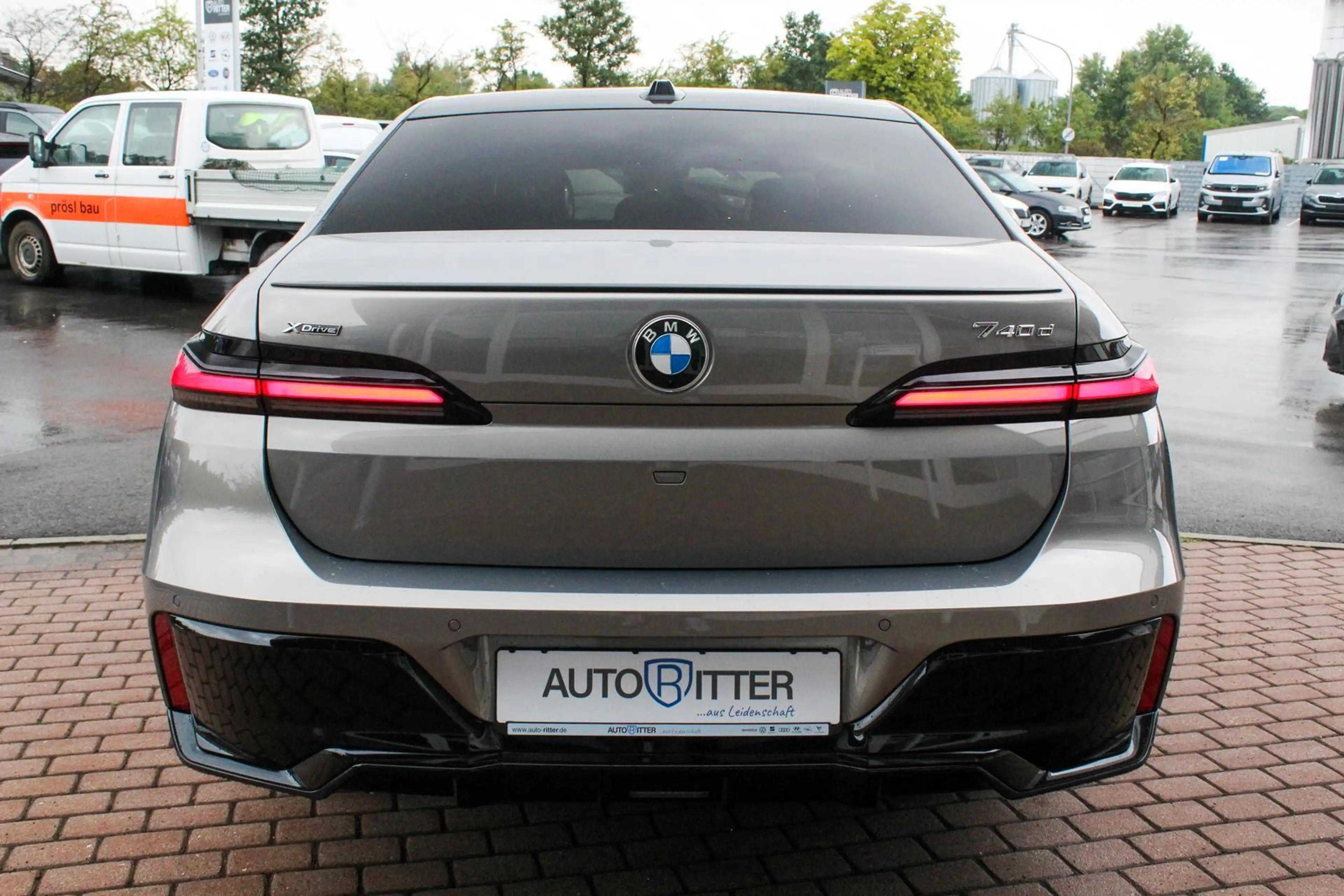 BMW 740 M Sport Pano+CarPlay+Iconic Glow+B&W Sound — photo 5