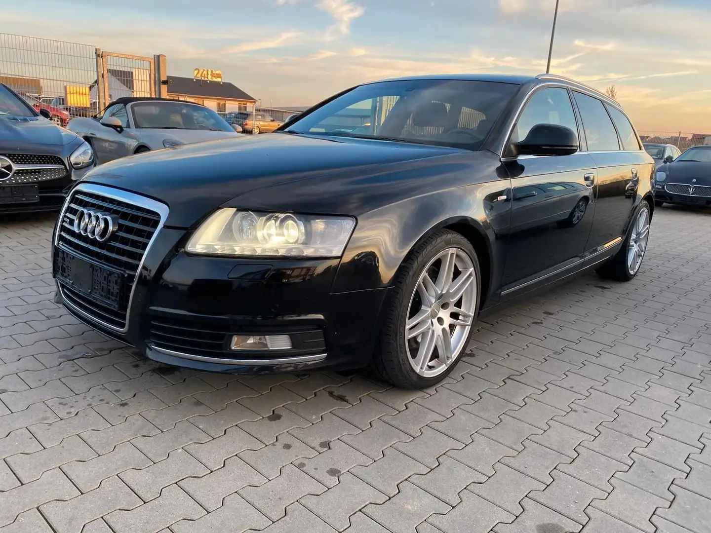 Audi A6 Avant 3.0 TDI quattro|2x S LINE|NAVI|R-KAM Noir - 1