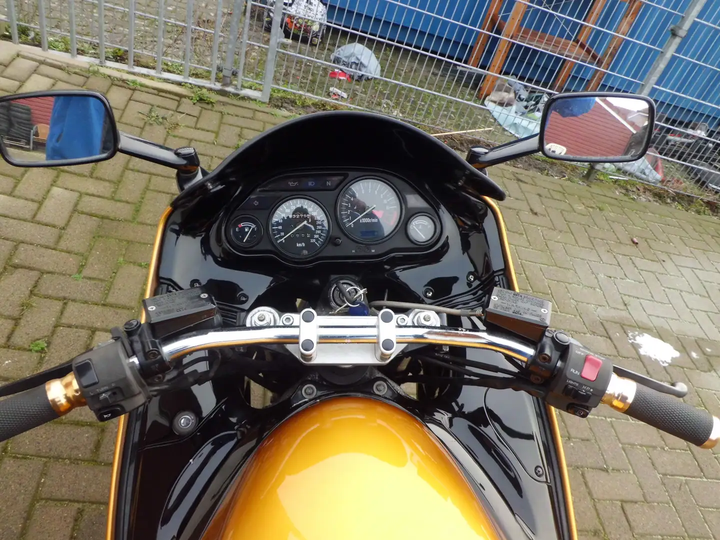 Kawasaki ZZR 1100 Oro - 2