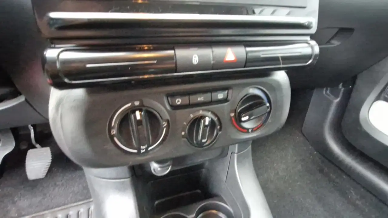 Citroen C3 C3 — photo 17