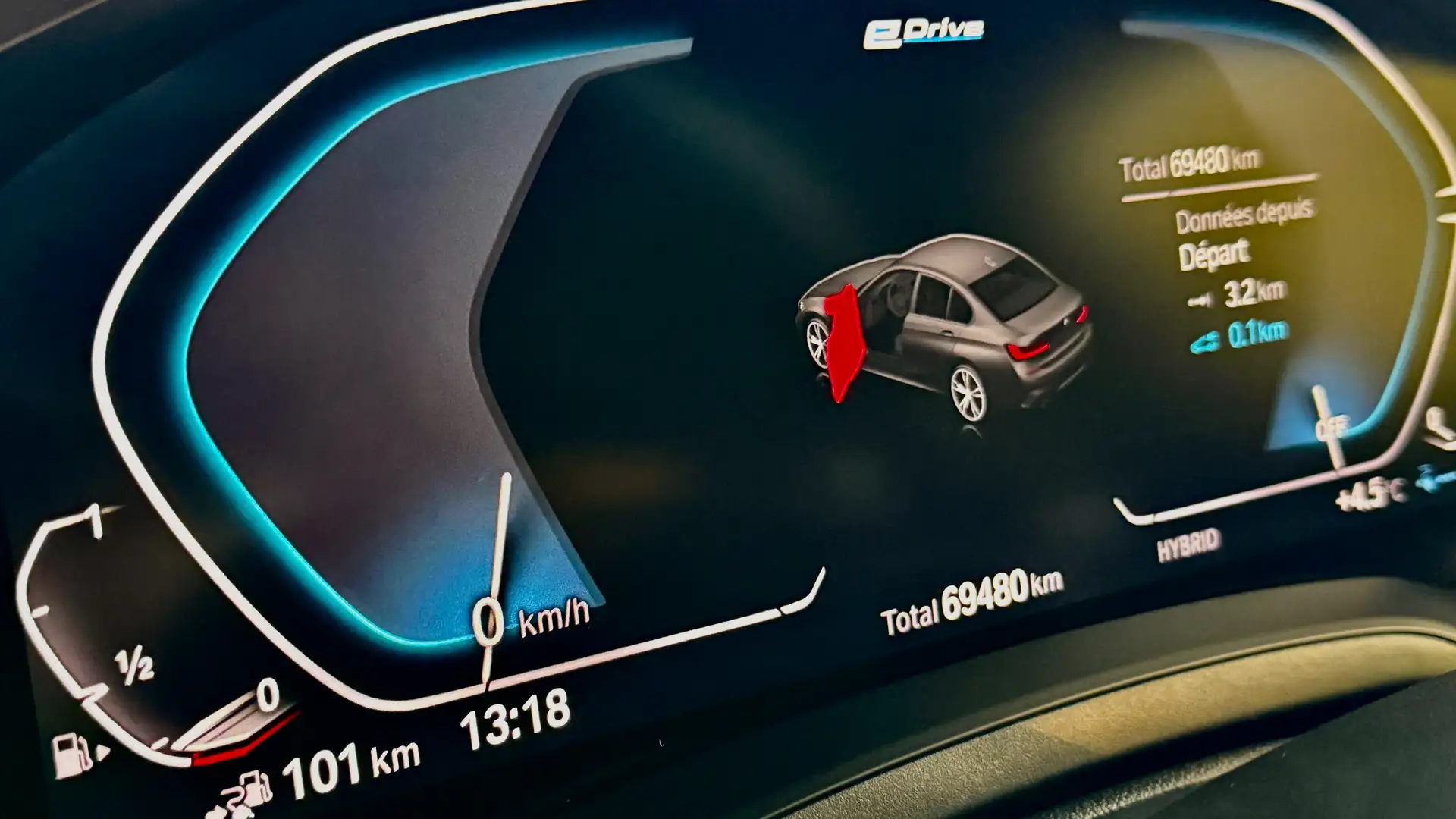 BMW 330 e /Pack M sport Aérodinamique/29K +Tva/Garantie Noir - 2