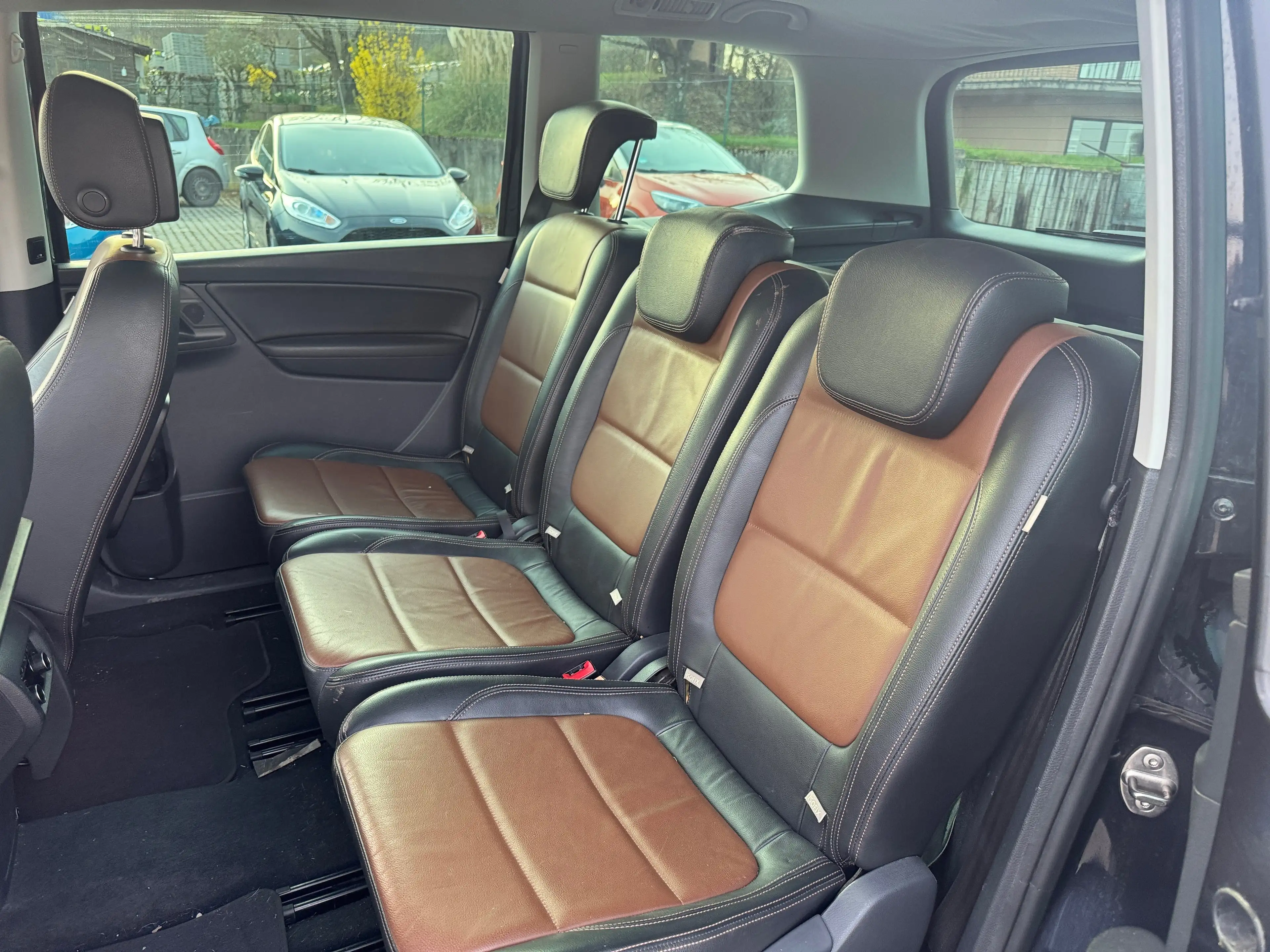 Volkswagen Sharan Highline BMT — photo 13