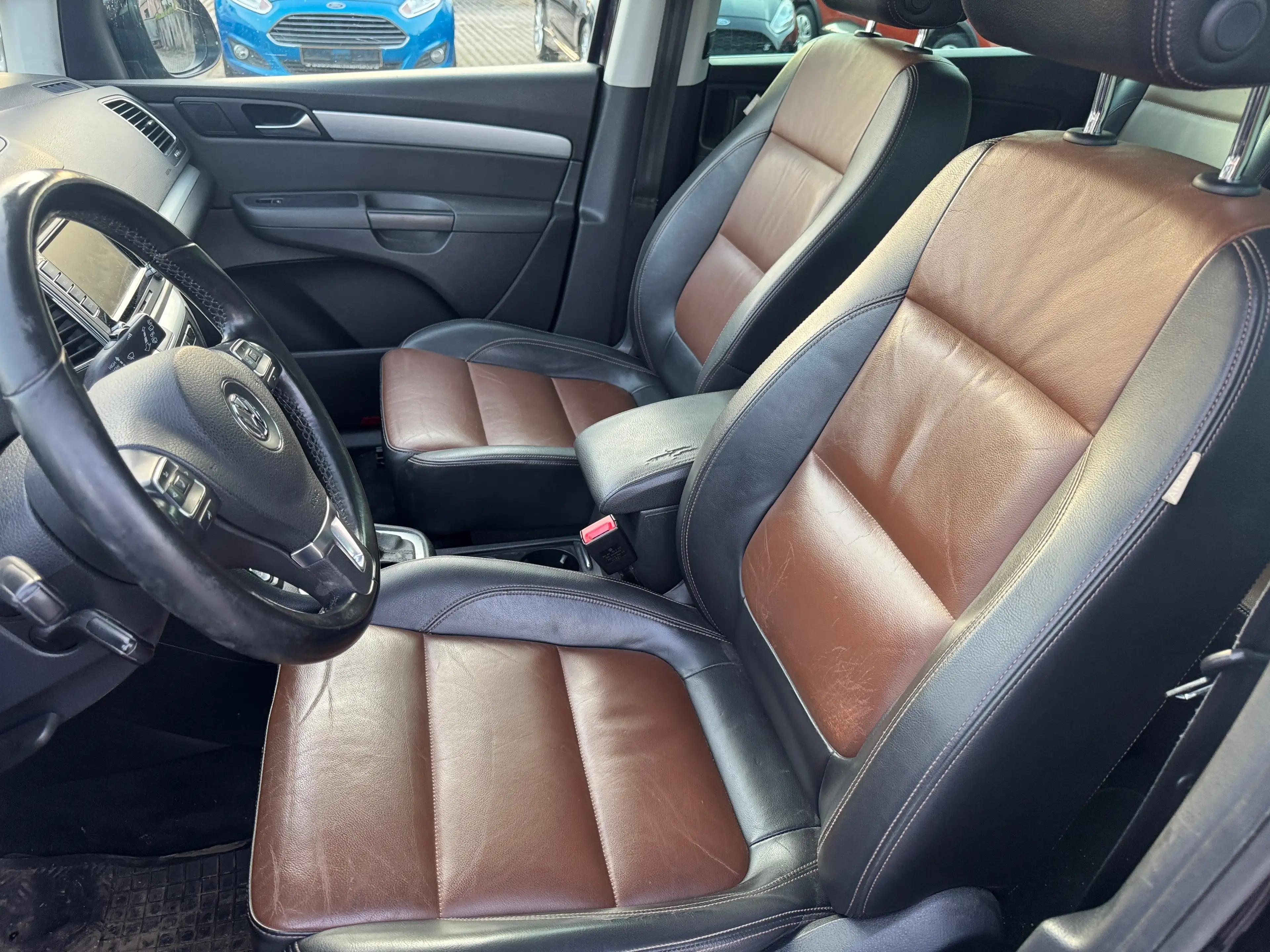 Volkswagen Sharan Highline BMT — photo 12