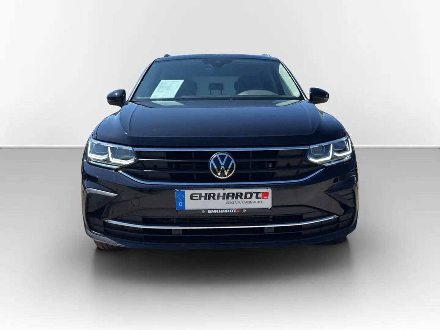 Volkswagen Tiguan 1.5 TSI Life AHK*IQ-LIGHT*NAVI*SHZ*ACC*PDC*KAME... Schwarz - 2