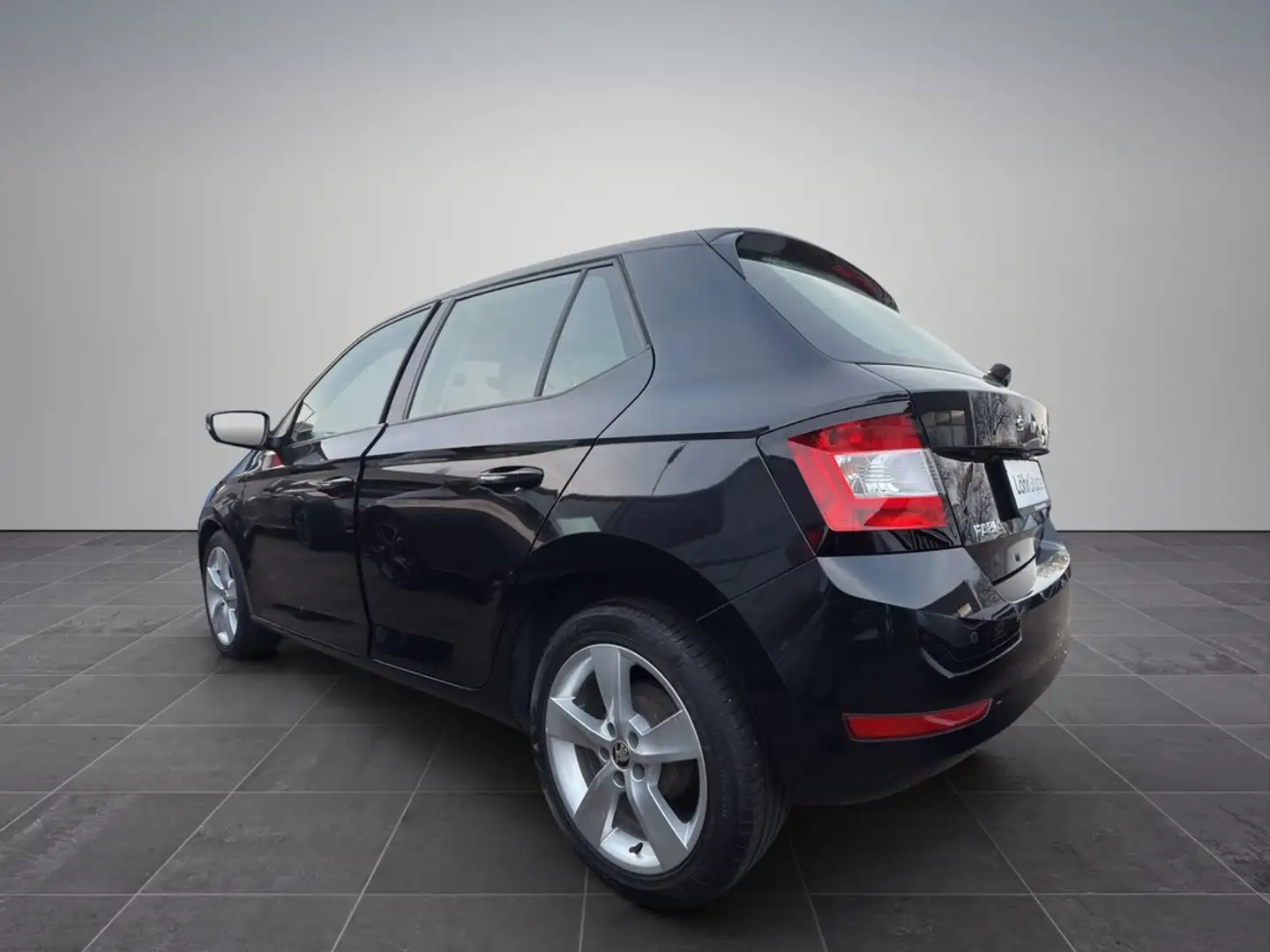 Skoda Fabia 1.0 Cool Plus *SITZHEIZUNG*KLIMA* Schwarz - 2