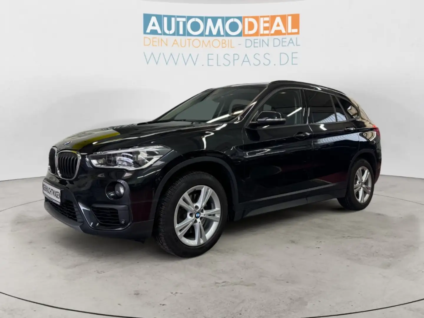 BMW X1 sDrive Advantage AUTOMATIK NAV LED EL.HECKKLAPPE S Negro - 2