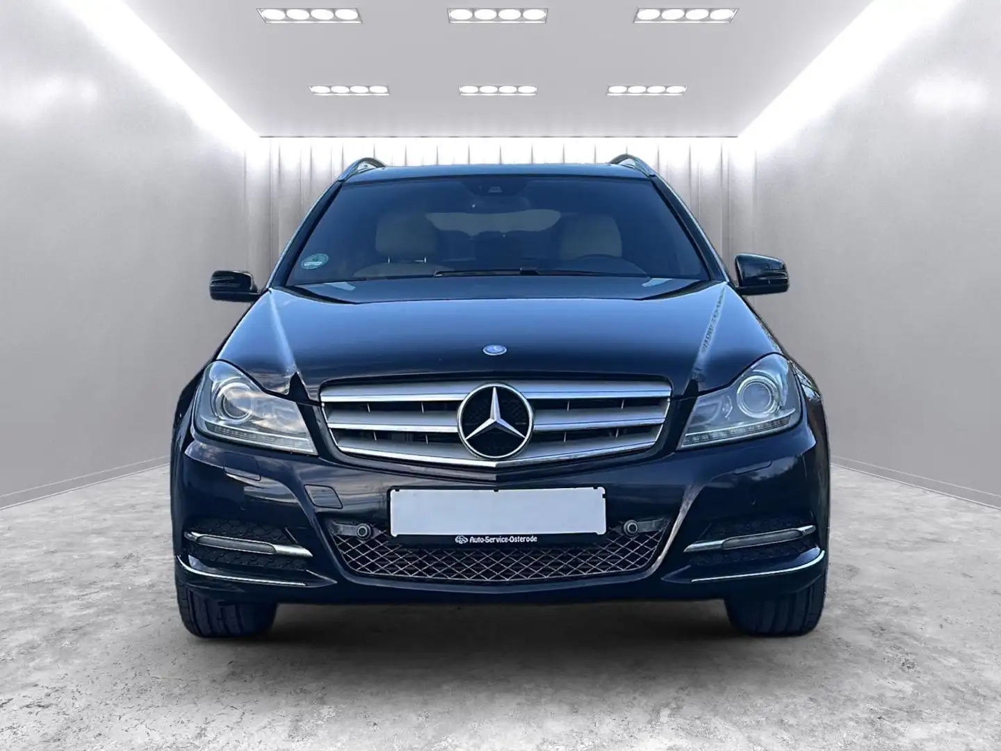 Mercedes-Benz C 350 T CDI BlueEfficiency Schwarz - 2