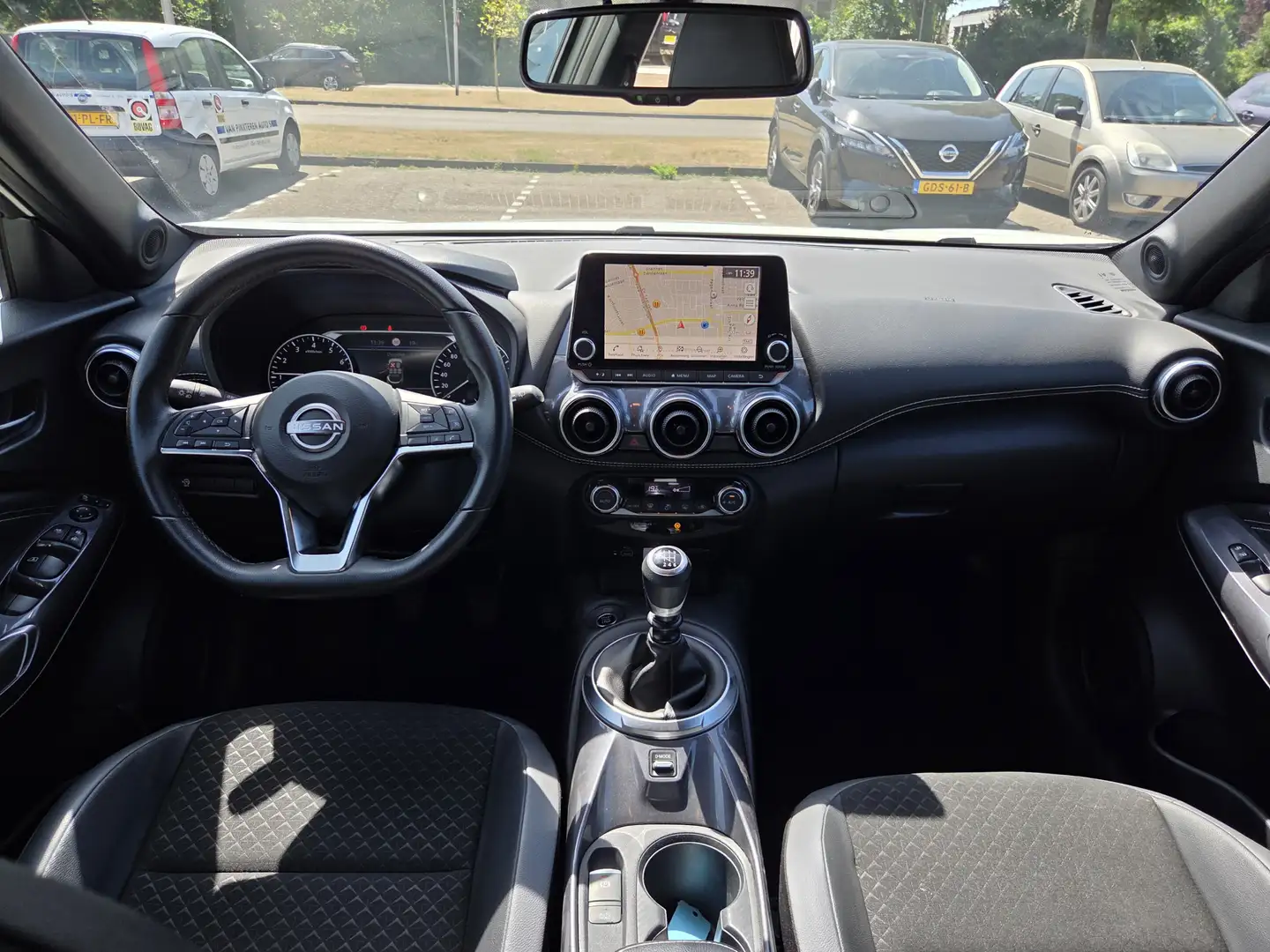 Nissan Juke 1.0 DIG-T Acenta Blanc - 2