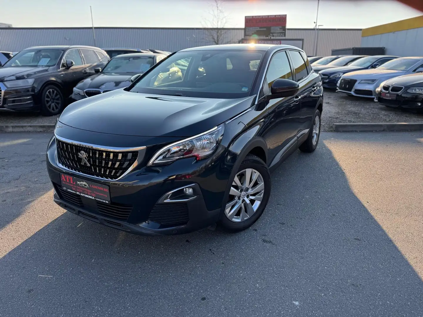 Peugeot 3008 Access Gris - 1
